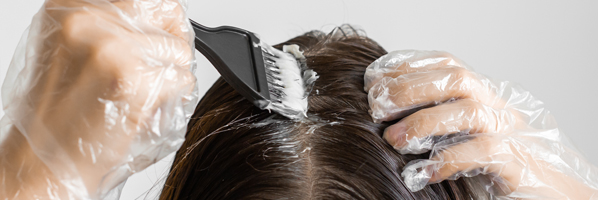 Haarverf vlekken verwijderen? | Vlekkenhulp | 123schoon.nl